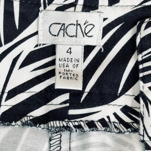 CACHE Women's Shorts Polyester Geometric Black White Wide banded Waist Size 4 - Picture 7 of 10